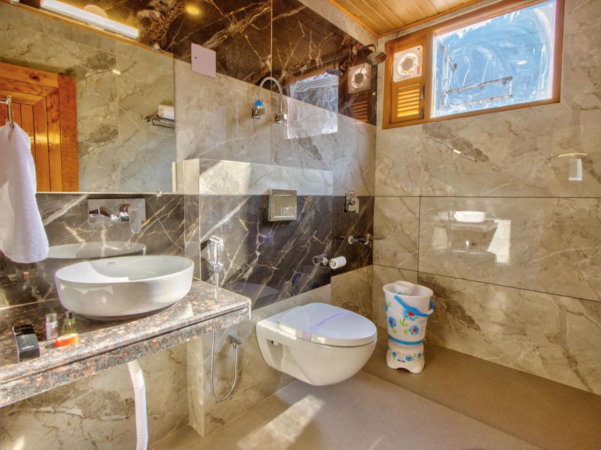 Swastik Grand Manali Hotel Kültér fotó
