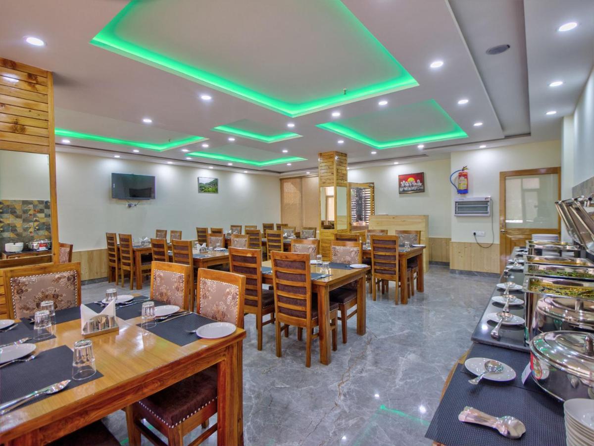 Swastik Grand Manali Hotel Kültér fotó