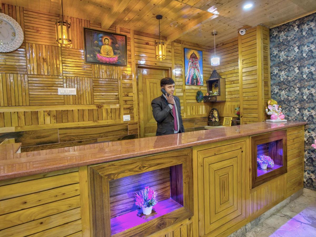 Swastik Grand Manali Hotel Kültér fotó