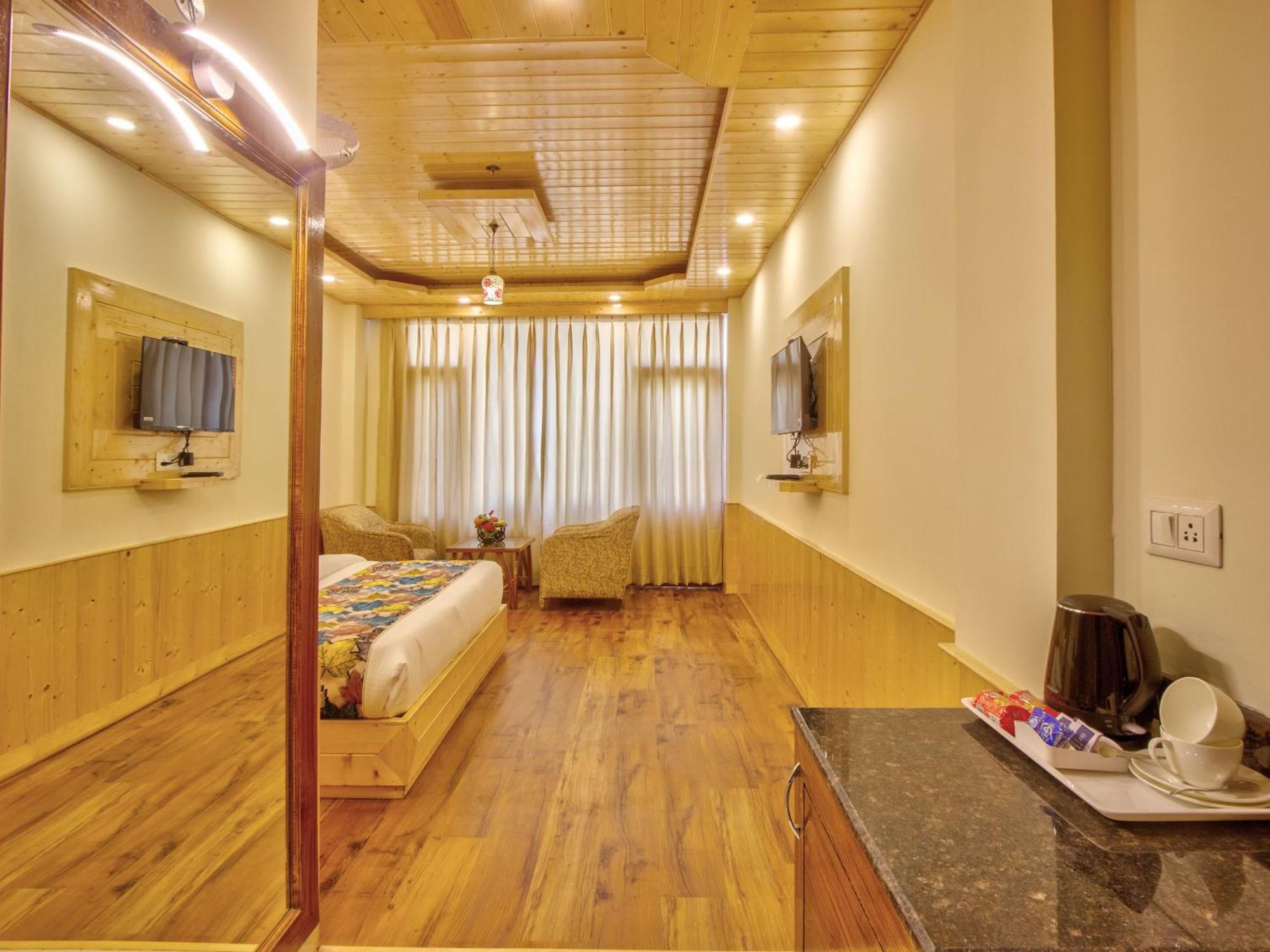 Swastik Grand Manali Hotel Kültér fotó